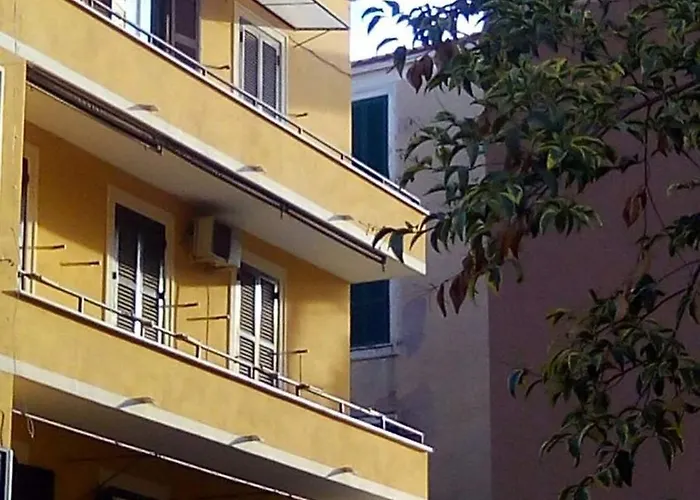 Fiore Apartment